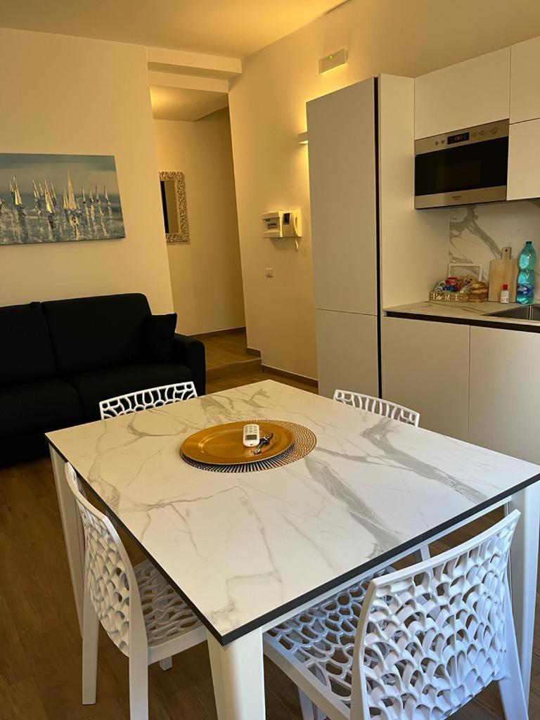 M. Szwed. Guest House Old Bari Esterno foto